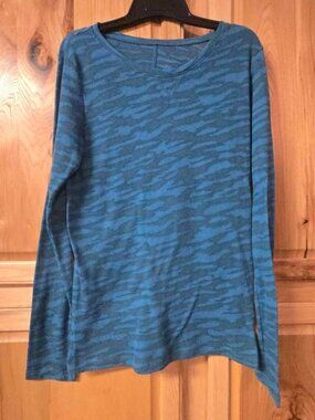 Under Armour UA Size Large Teal Camo Cozy Waffle Long Sleeve Thermal Shirt Top
